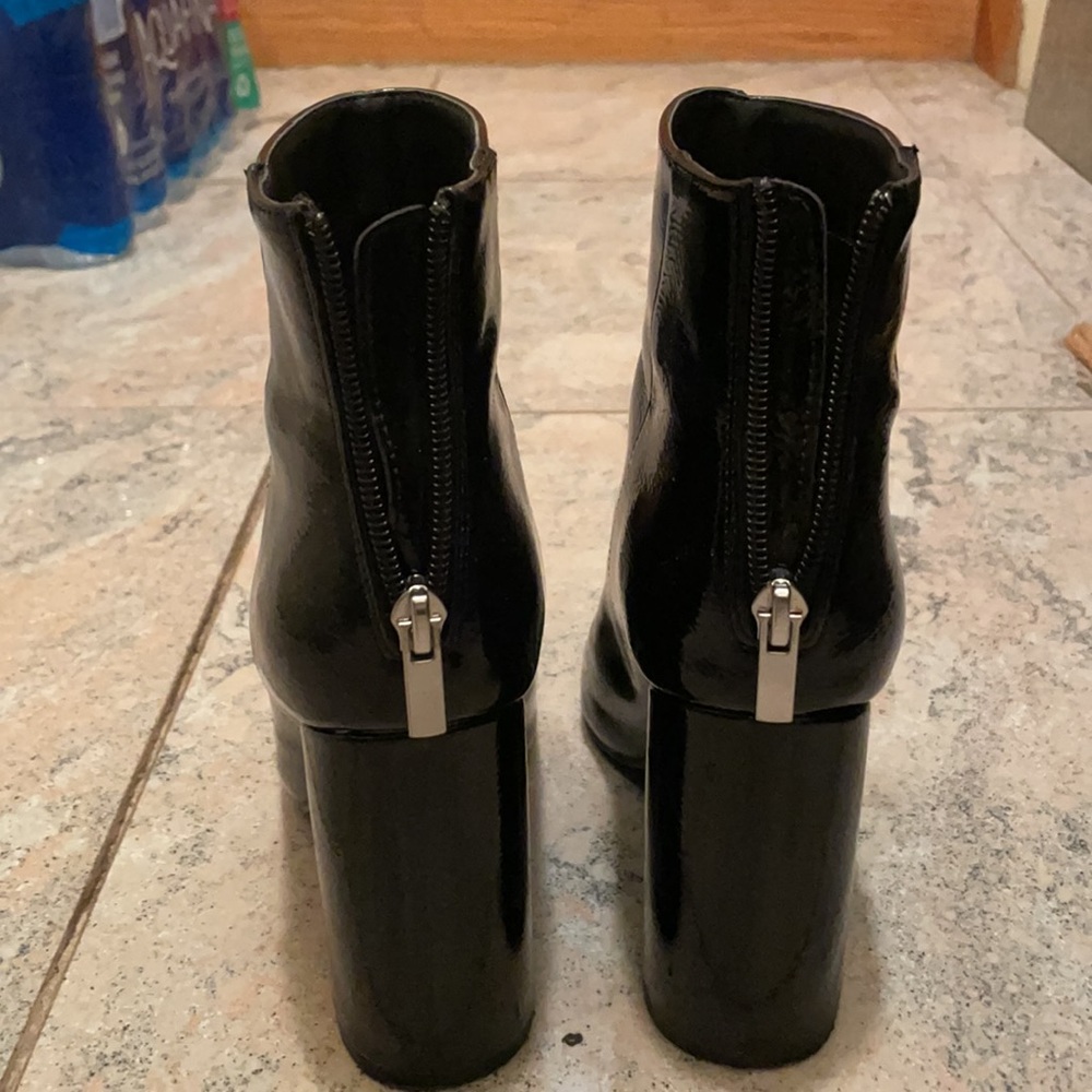 Black ankle boots - Picture 2 of 10